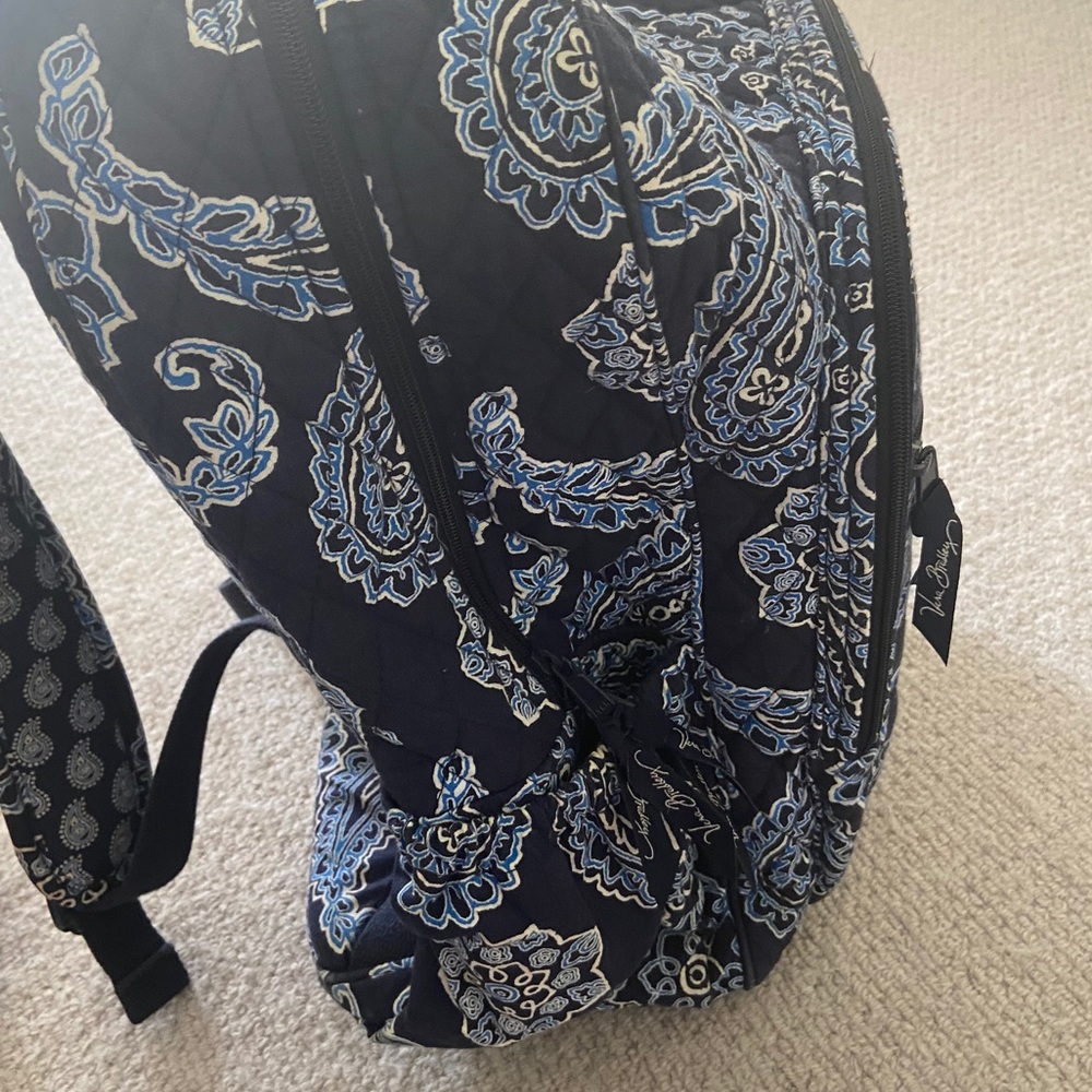 Vera Bradley Backpack - Picture 4 of 6